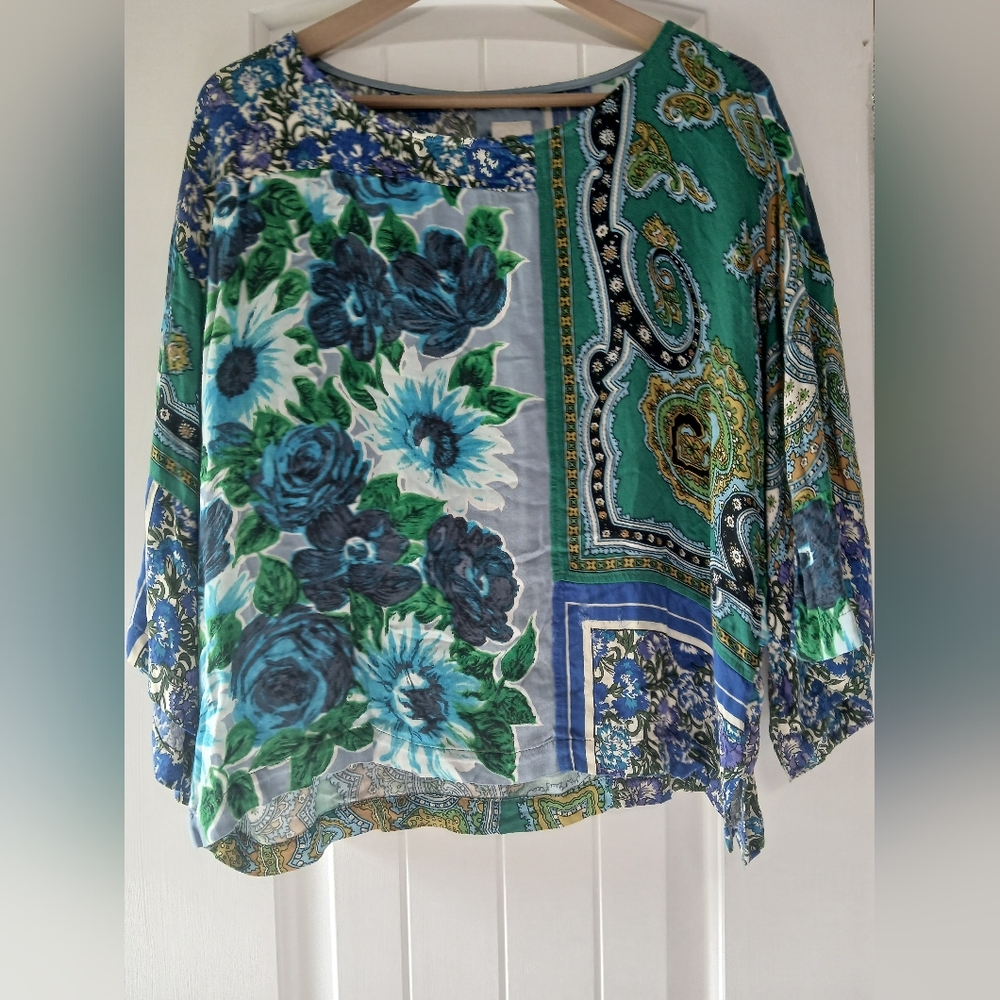 Elegant Floral Patchwork Blouse in Blue and Green